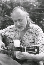 Geoff & his    National guitar